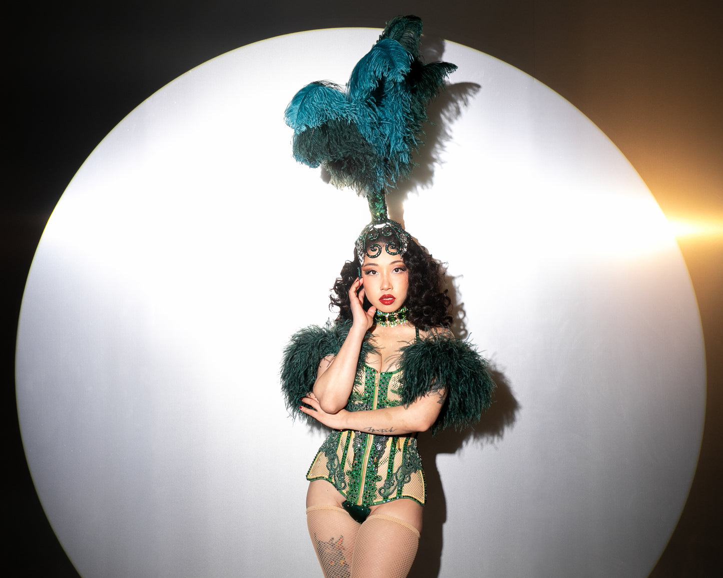 #08 Viridian Showgirl